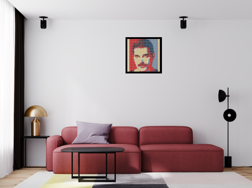 32 - 2x2 - Wall Display - Freddie